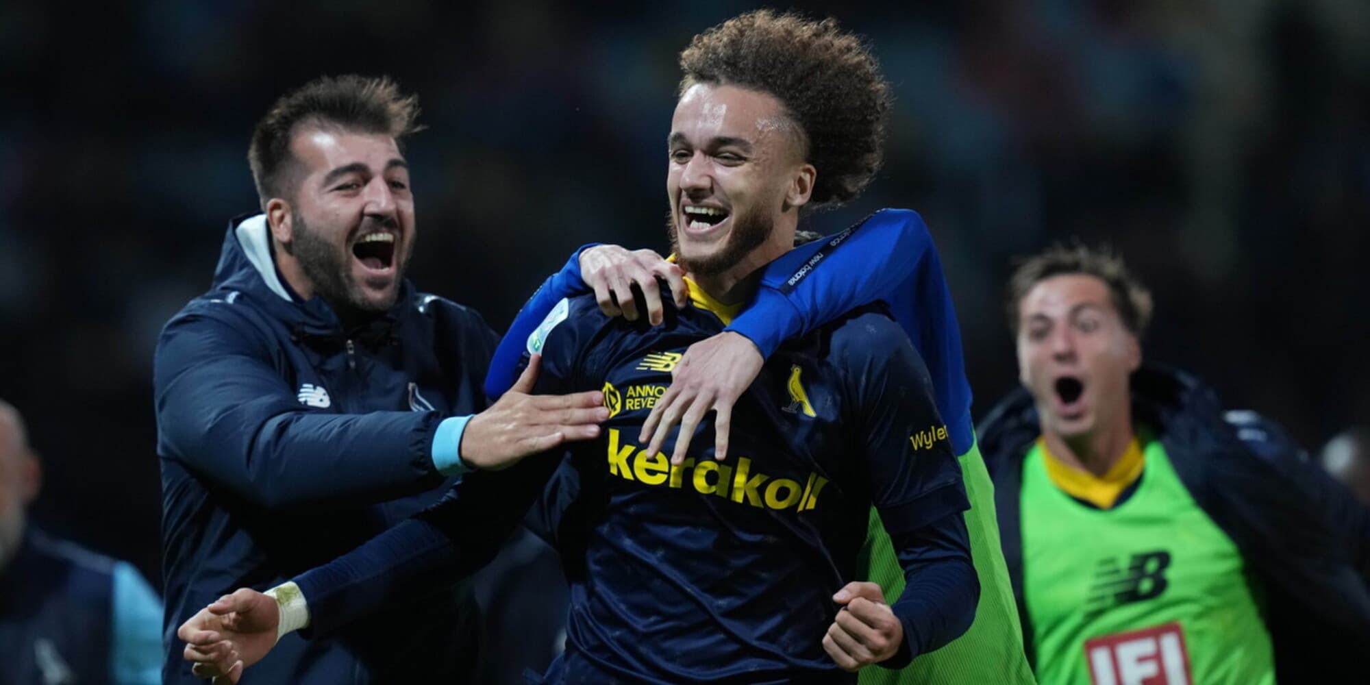 093143239 644fbe94 4d43 4be3 a798 e4b76c406690